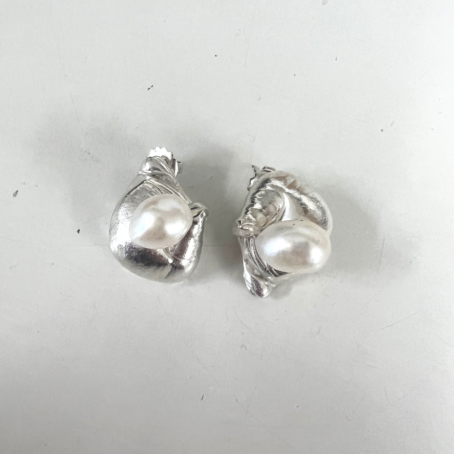 SEA SNAIL EARRINGS