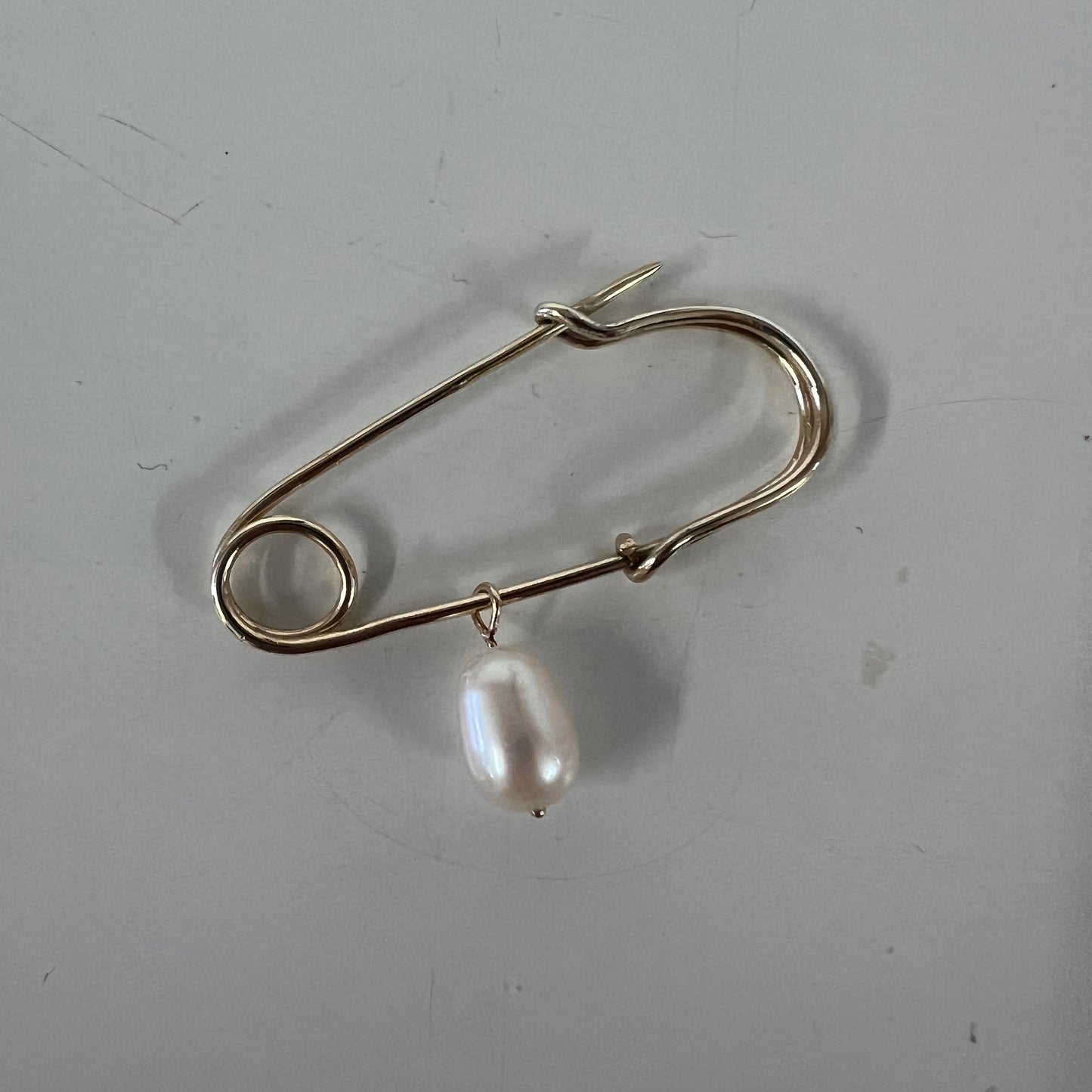 Gold Pearl Egg Pin