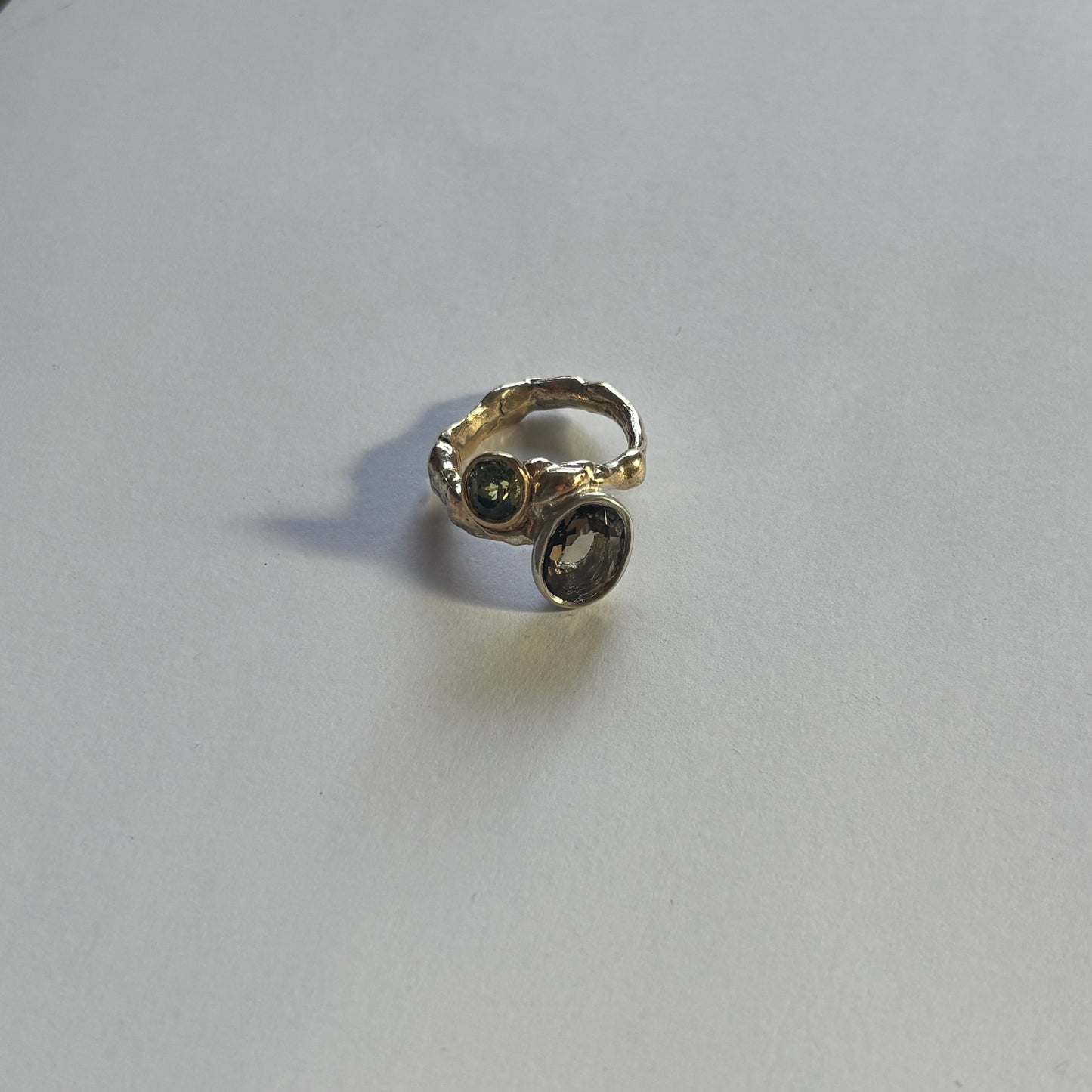 Drip Ring Green Sapphire