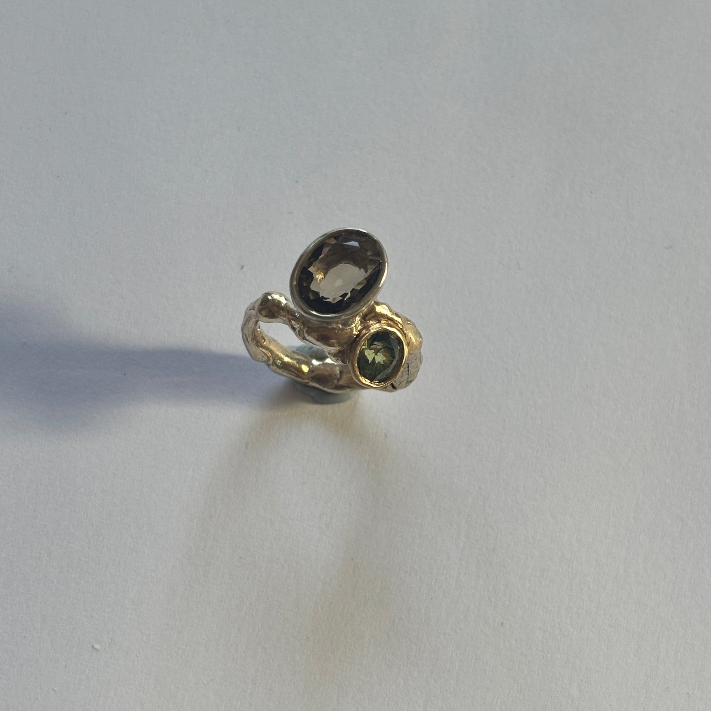 Drip Ring Green Sapphire